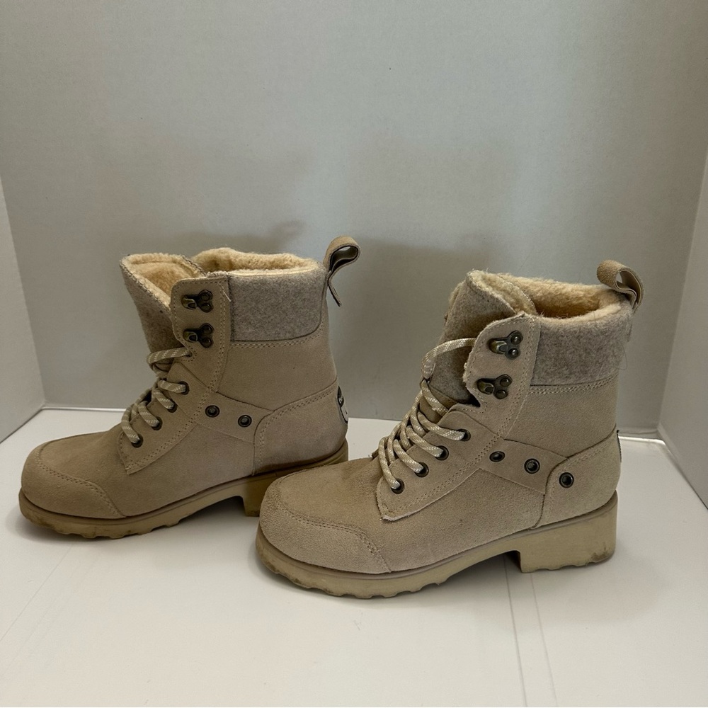 BEARPAW Alicia Suede Lace-Up Boot US 7 Women's Block Heels Boots - Picture 2 of 6